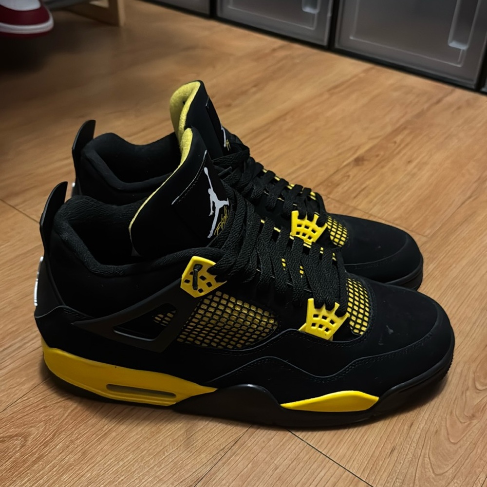 Size 13 Jordan 4 Yellow Thunder